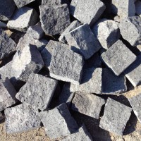 /album/galleria-foto-cubetto-in-pietra-lavica-varie-dimensioni/a1016902-1379635745592025-1821946166-n-jpg/